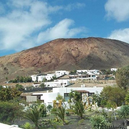 Ocean Breeze Villa Playa Blanca  Exterior photo